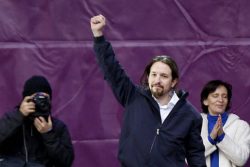 Pablo Iglesias promete acabar con los DLCs de pago porque «son casta».